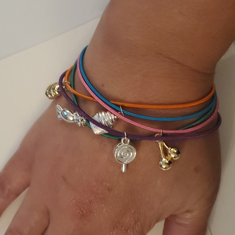 Set of 5 Elastic Charm Summer Bracelets
